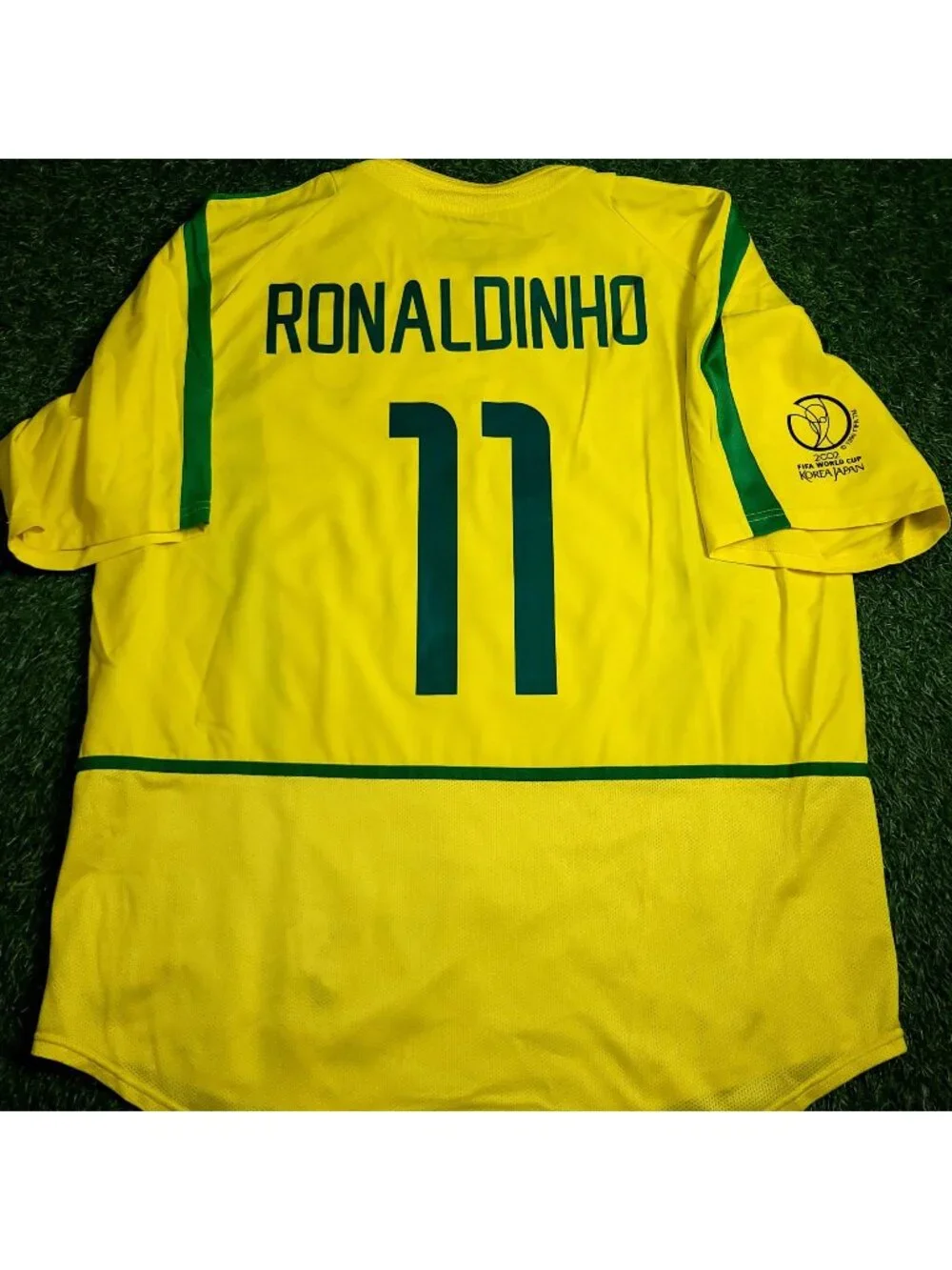 Ronaldinho Brazil 2002 WORLD CUP Soccer Jersey XL SKU# 113382